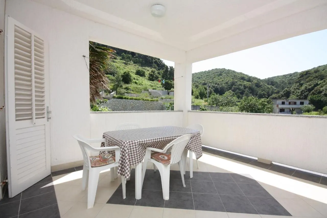 Apartment Supetarska Draga - Donja 2001B